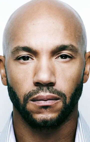 Фотография актёра Стефен Бишоп (Stephen Bishop)