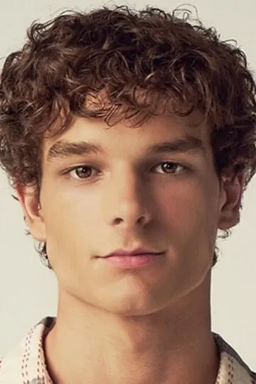 Фотография актёра Мэйсон Темз