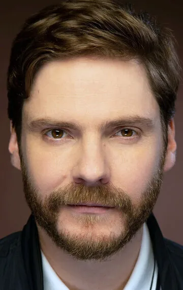 Фотография актёра Даниэль Брюль (Daniel Brühl)