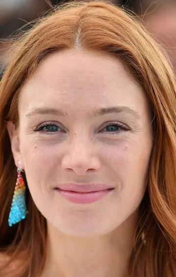 Фотография актёра Летиция Дош (Laetitia Dosch)