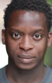 Фотография актёра Кобна Холдбрук-Смит (Kobna Holdbrook-Smith)