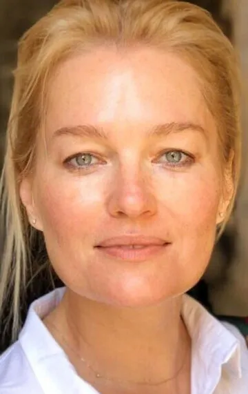 Фотография актёра Виктория Толстоганова