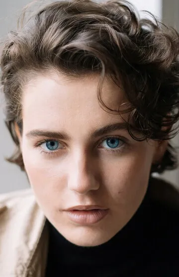 Фотография актёра Серафима Соловьёва