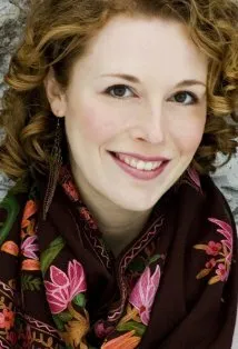 Фотография актёра Джули Линн Мортенсен