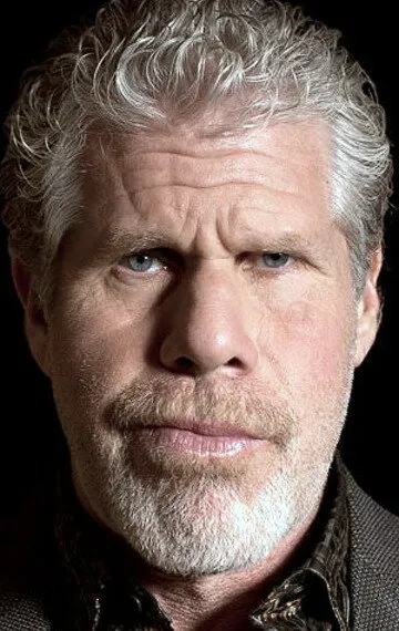 Фотография актёра Рон Перлман (Ron Perlman)