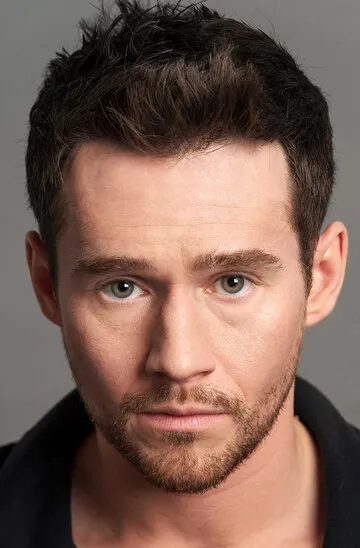 Фотография актёра Илья Антоненко