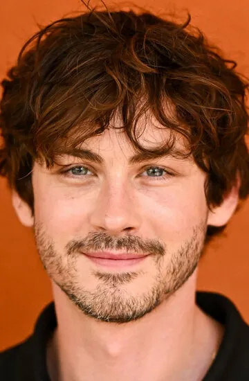 Фотография актёра Логан Лерман (Logan Lerman)