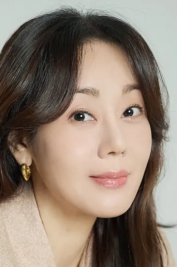 Фотография актёра Ким Юн-джин (Kim Yoon-jin)