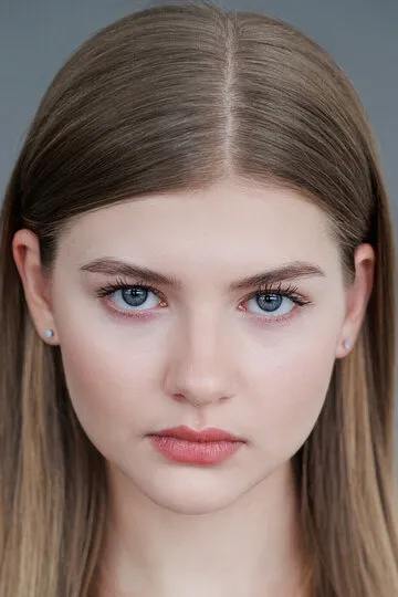 Фотография актёра Елизавета Бугулова