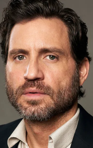 Фотография актёра Эдгар Рамирес