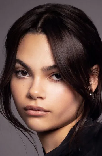 Фотография актёра Ариана Гринблатт (Ariana Greenblatt)