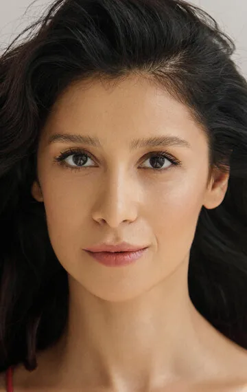 Фотография актёра Равшана Куркова