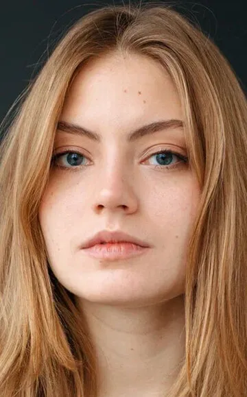 Фотография актёра Серафима Гощанская