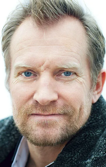 Фотография актёра Ульрих Томсен