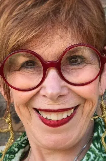 Фотография актёра Мона Маршалл